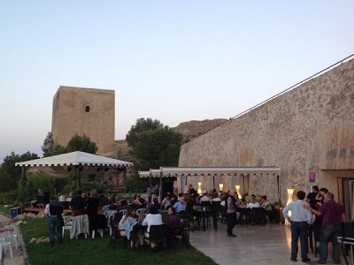 Cenas en las Caballerizas del Castillo de Lorca