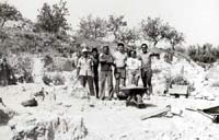 Miembros del equipo de excavación. Cigarralejo Agosto de 1983